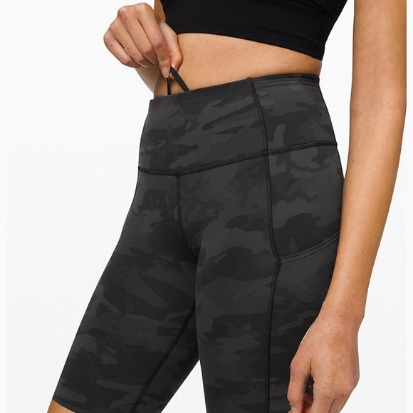 SOLD!! NWT Lululemon 10” High Rise Athletic Shorts - Picture 6 of 6